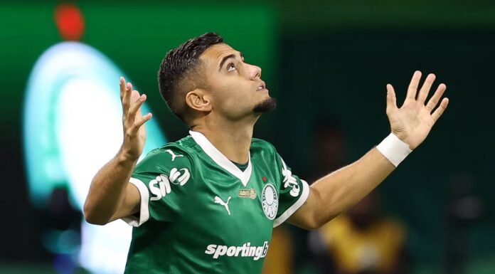 Andreas Pereira é um dos pendurados do Palmeiras contra o Cruzeiro