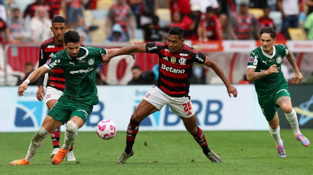 Palmeiras x Flamengo terá semiautomático