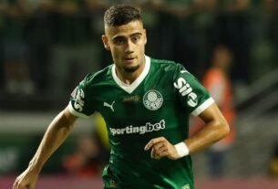Andreas Pereira sofreu lesão contra o Santos e será desfalque no Palmeiras