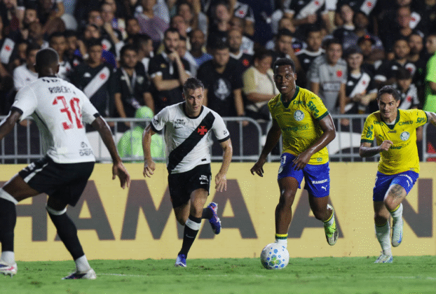 Palmeiras leva virada do Vasco em São Januário